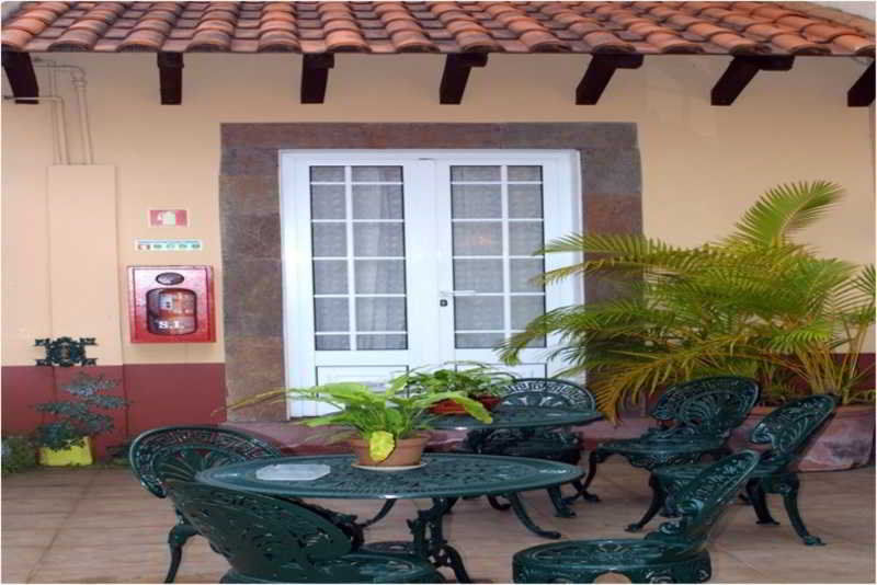 Residencial Mariazinha By Petit Hotels ฟุงชาล ภายนอก รูปภาพ